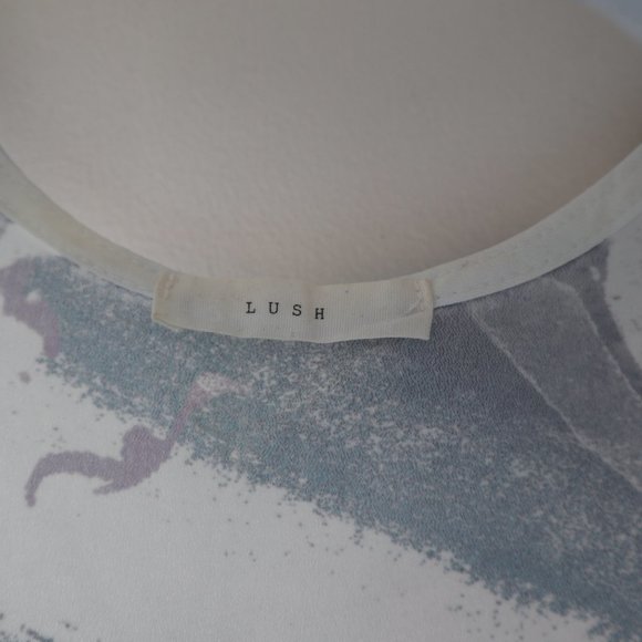 Lush Top - Picture 5 of 10